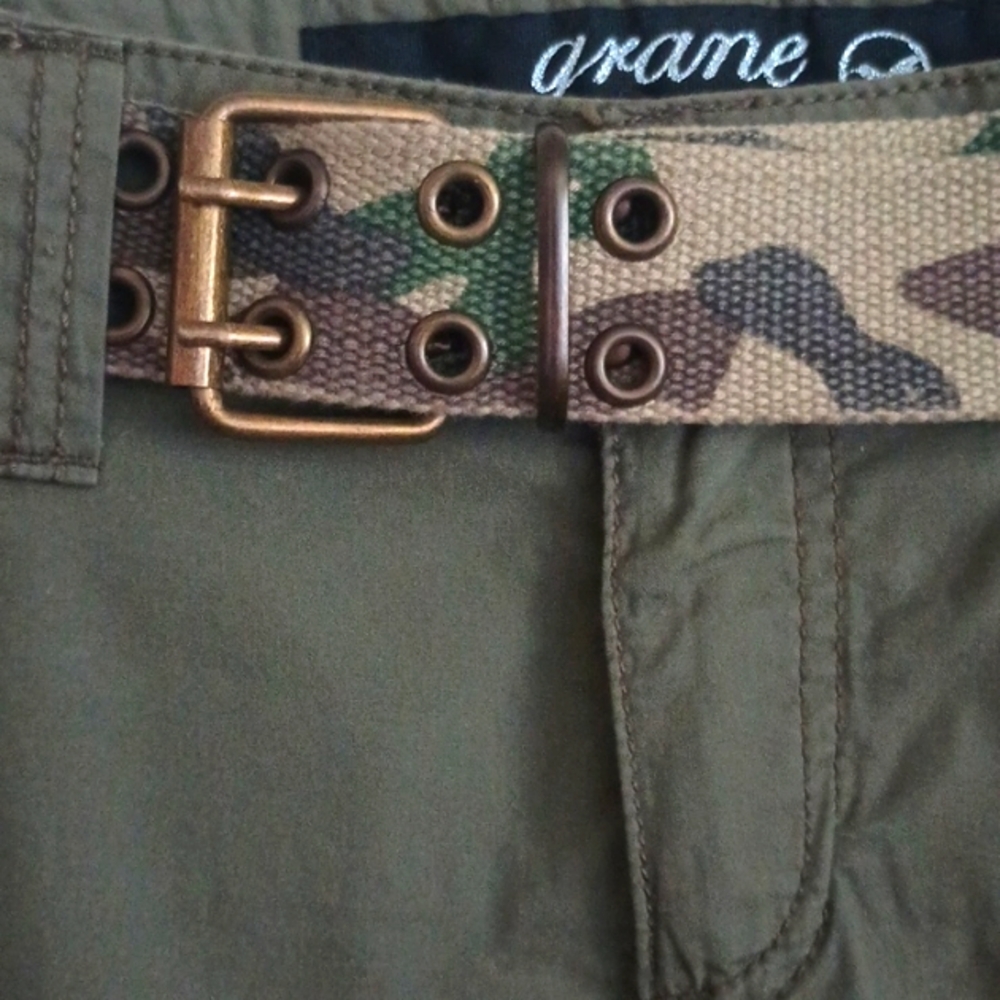 Pants - Picture 4 of 5